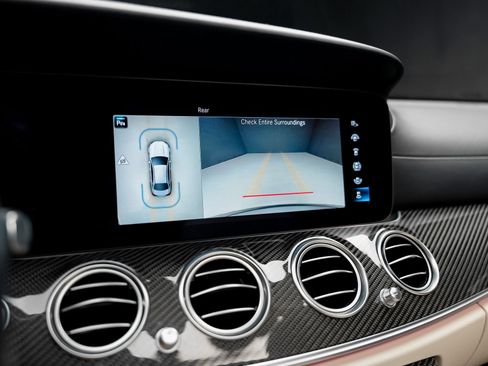 Used 2021 Mercedes-Benz E 63 AMG S image 55