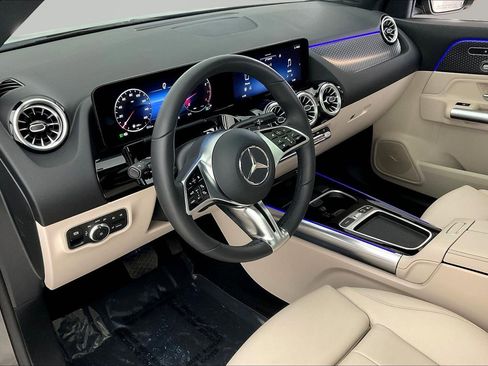 Certified 2026 Mercedes-Benz GLA 250 4MATIC image 17