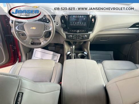 Used 2019 Chevrolet Traverse LT w/ LT Premium Package FWD image 19
