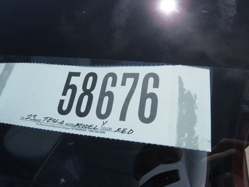 Used 2023 Tesla Model Y Performance AWD/4WD image 24