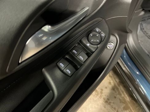 New 2026 Buick Envista Sport Touring image 15