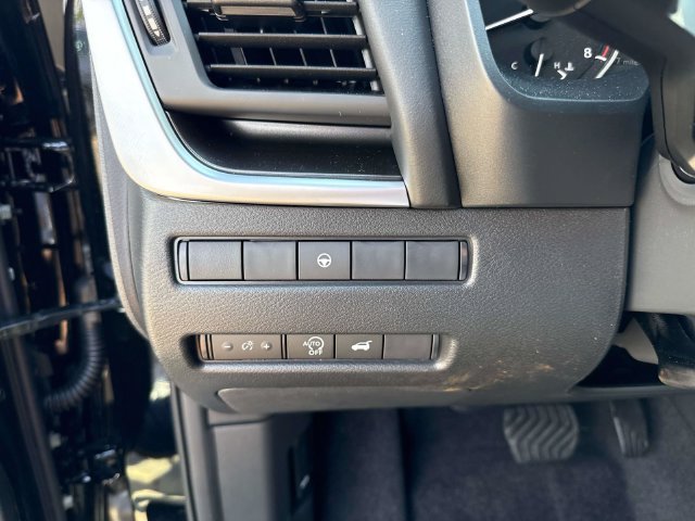 New 2026 Nissan Rogue SV FWD image 26