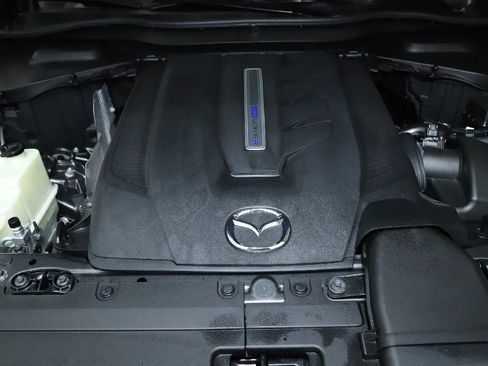 Certified 2024 MAZDA CX-90 Plug-In Hybrid w/ Preferred image 38