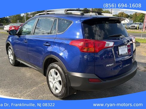 Used 2015 Toyota RAV4 LE AWD/4WD image 7