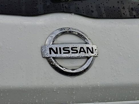 Used 2020 Nissan Kicks S image 27