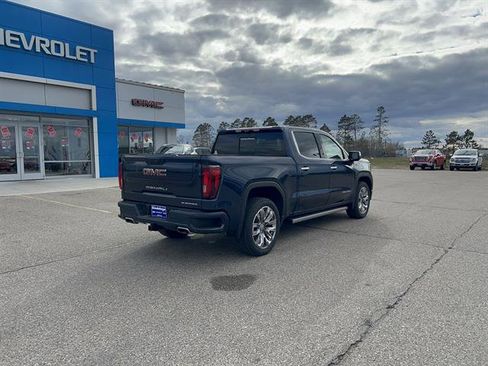 Used 2023 GMC Sierra 1500 Denali w/ Denali Reserve Package AWD/4WD image 2