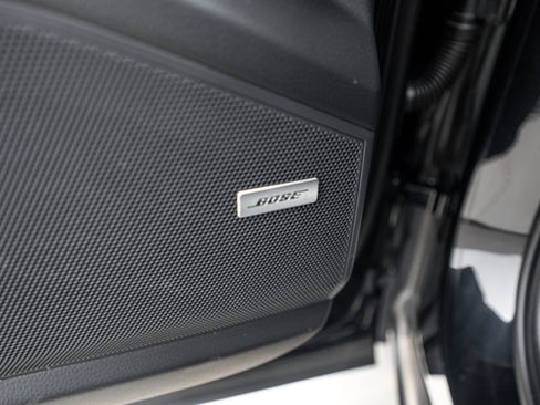 Certified 2023 Porsche Cayenne S AWD/4WD image 19