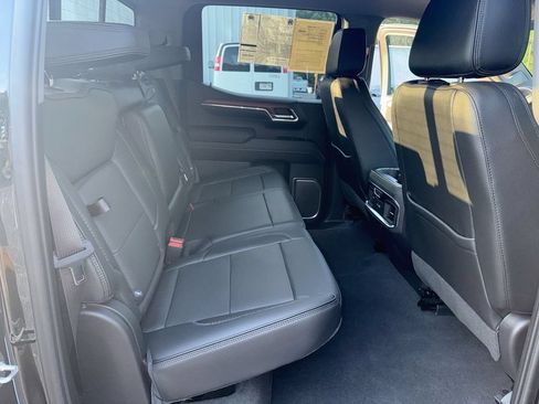 Used 2023 GMC Sierra 1500 Denali w/ Technology Package AWD/4WD image 29