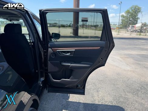 Used 2022 Honda CR-V EX image 17