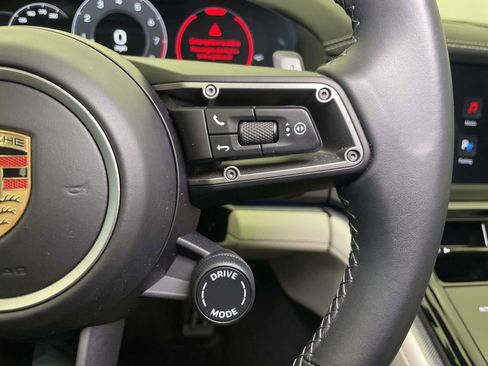 Used 2024 Porsche Panamera 4 image 39
