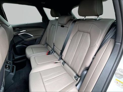 Certified 2025 Audi Q5 Premium AWD/4WD image 28