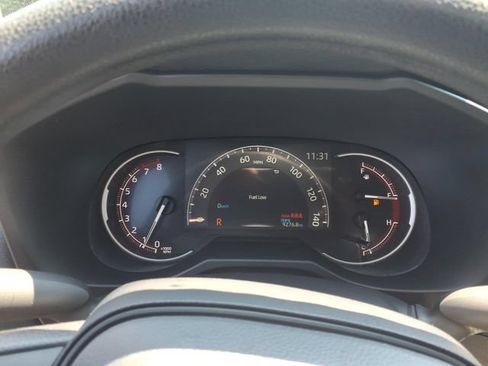 Used 2025 Toyota RAV4 LE FWD image 18