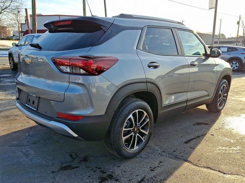 New 2026 Chevrolet TrailBlazer LT w/ Convenience Package AWD/4WD image 3