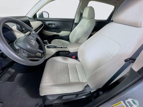 Used 2024 Honda HR-V LX image 19