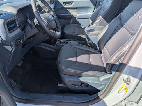 New 2026 Ford Maverick Lobo image 23