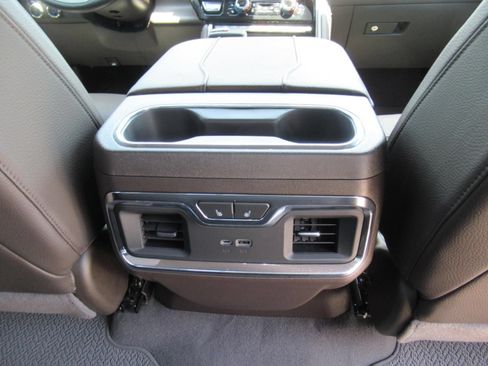 Used 2026 GMC Sierra 1500 Denali w/ Denali Reserve Package AWD/4WD image 35