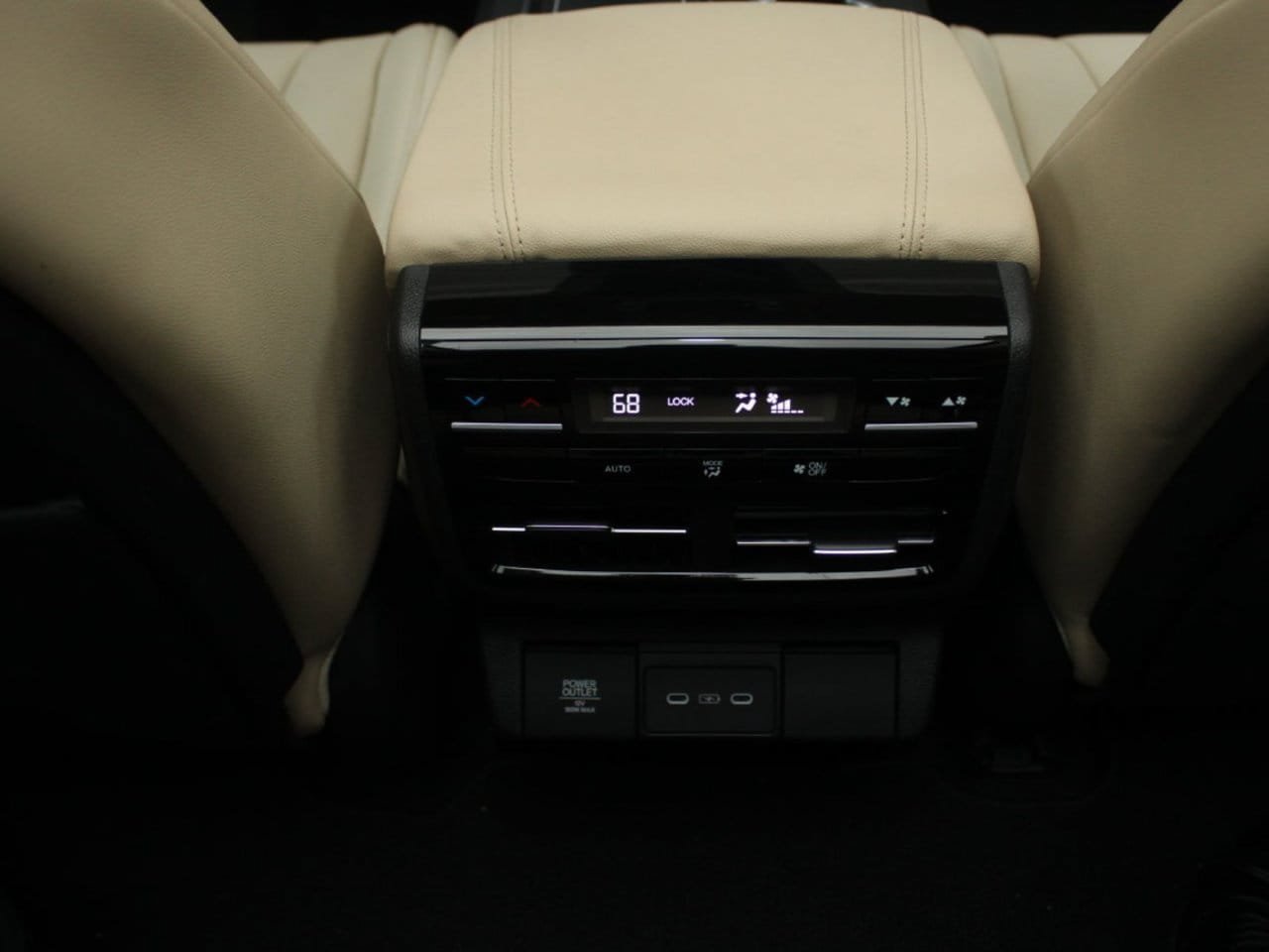 Used 2025 Acura MDX FWD image 16