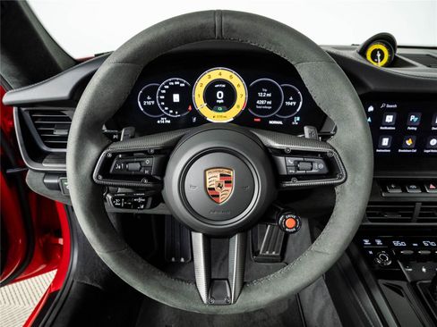 Certified 2025 Porsche 911 Carrera 4 GTS AWD/4WD image 9