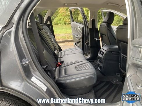 Used 2024 Ford Edge Titanium image 35