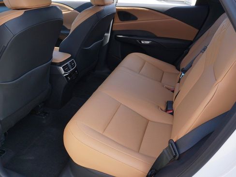 Certified 2025 Lexus RX 350 Premium image 31