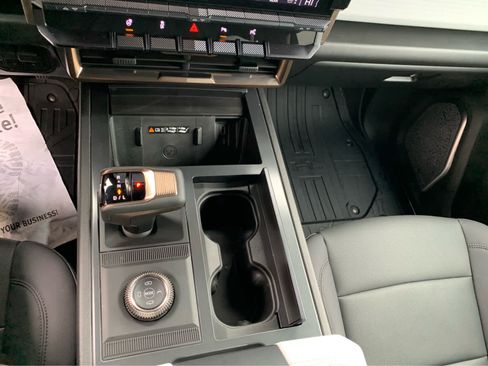 Used 2024 GMC Hummer EV 3X image 19