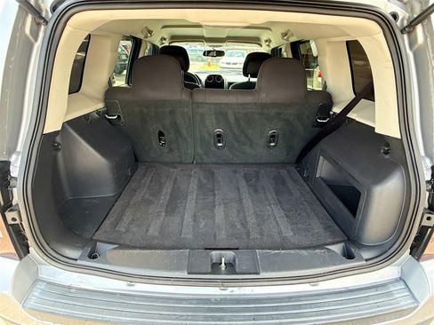 Used 2017 Jeep Patriot Latitude image 29