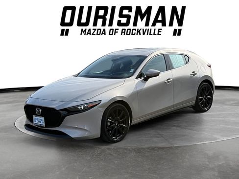 Used 2024 MAZDA MAZDA3 s FWD image 2