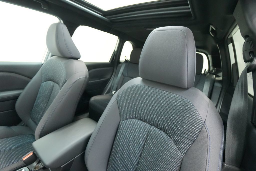 Used 2026 Subaru Forester Premium AWD/4WD image 17