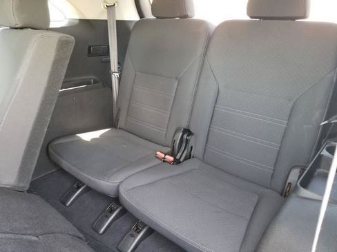 Used 2020 Kia Sorento LX w/ LX I4 Convenience Package FWD image 17