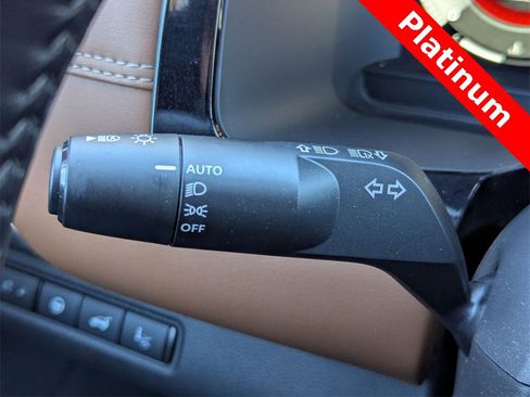 Used 2025 Nissan Pathfinder Platinum w/ Cargo Package image 24