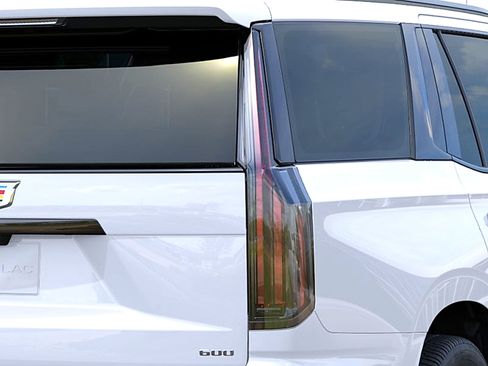 New 2026 Cadillac Escalade Sport AWD/4WD image 11
