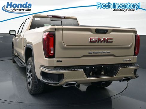 Used 2023 GMC Sierra 1500 AT4 w/ AT4 Preferred Package AWD/4WD image 7