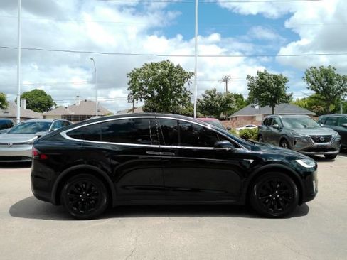 Used 2020 Tesla Model X AWD/4WD image 5