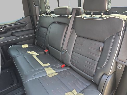 Used 2024 GMC Sierra 1500 AT4X AWD/4WD image 15