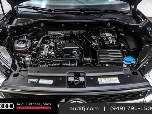 Used 2024 Volkswagen Taos SE image 11