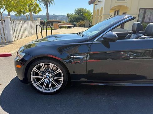 Used 2011 BMW M3 Convertible RWD image 42