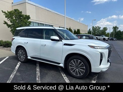 Certified 2026 INFINITI QX80 Luxe w/ Cargo Package AWD/4WD image 4