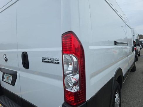 Used 2023 RAM ProMaster 3500 w/ Driver Convenience Group image 6