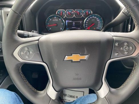 Used 2018 Chevrolet Silverado 1500 LT w/ All Star Edition image 11