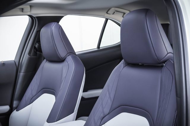 Certified 2025 Lexus UX 300h FWD w/ Accessory Package (Z2) image 10
