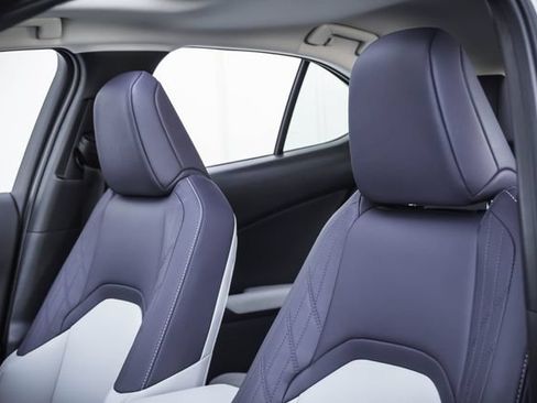 Certified 2025 Lexus UX 300h FWD w/ Accessory Package (Z2) image 10