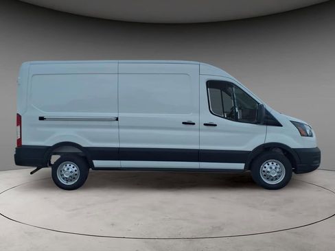 New 2026 Ford Transit 250 148 Medium Roof Extended AWD image 6