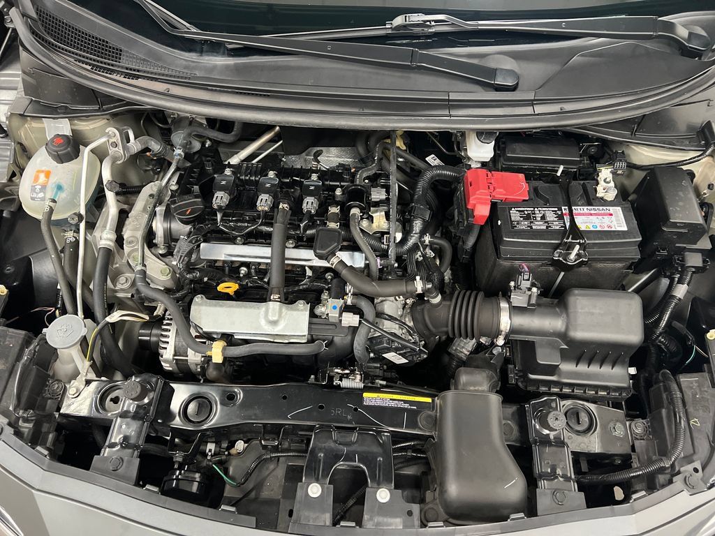 Used 2024 Nissan Versa SV FWD image 24