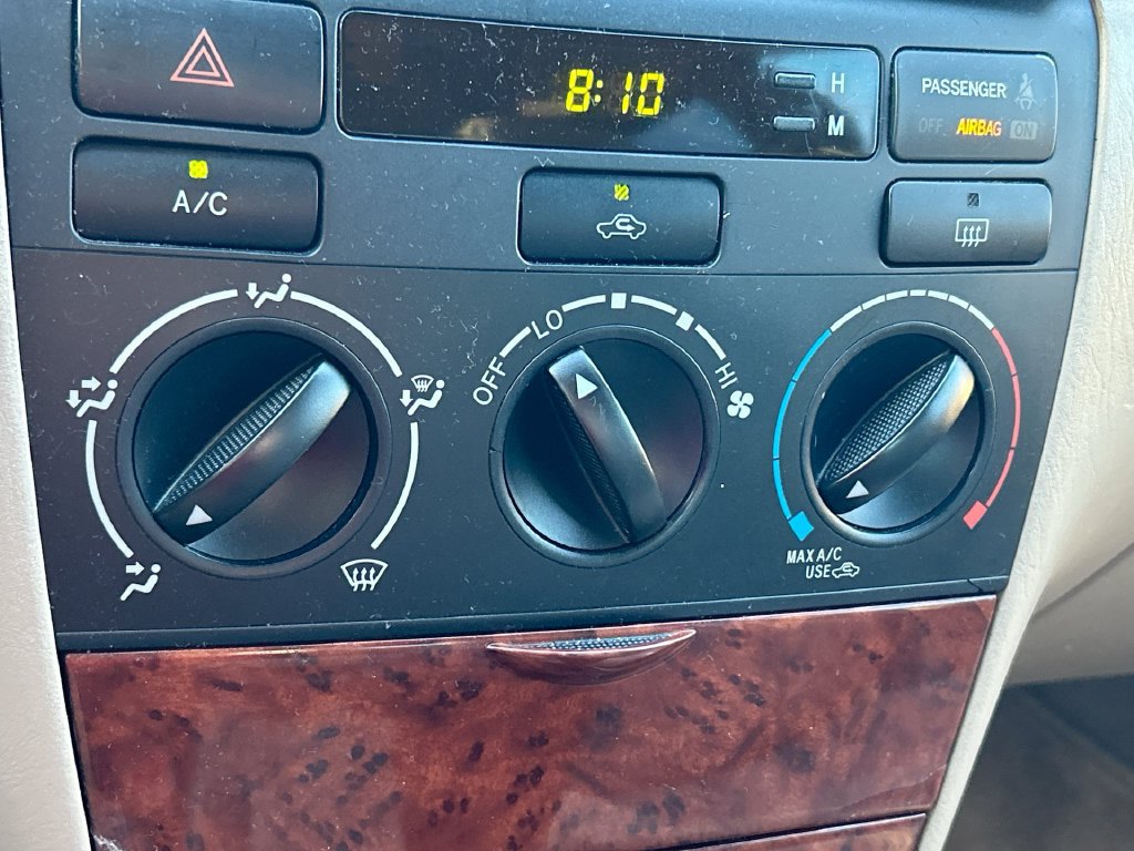 Used 2006 Toyota Corolla LE FWD image 12