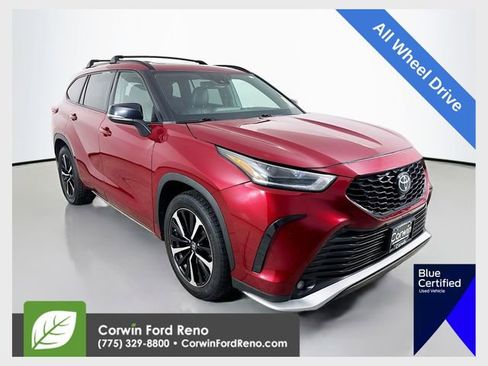 Used 2021 Toyota Highlander XSE image 1