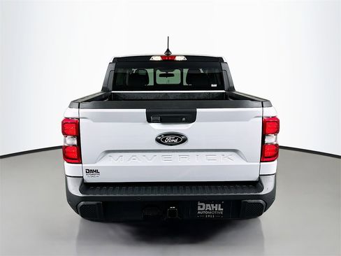 New 2025 Ford Maverick Lariat w/ Black Appearance Package image 6