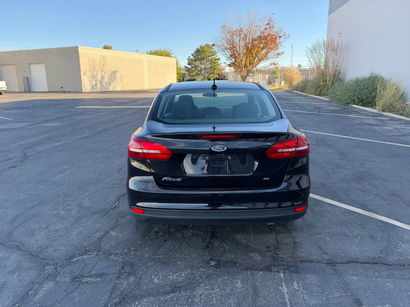 Used 2016 Ford Focus SE FWD image 4