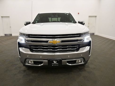 Used 2021 Chevrolet Silverado 1500 LTZ w/ Safety Package II AWD/4WD image 11