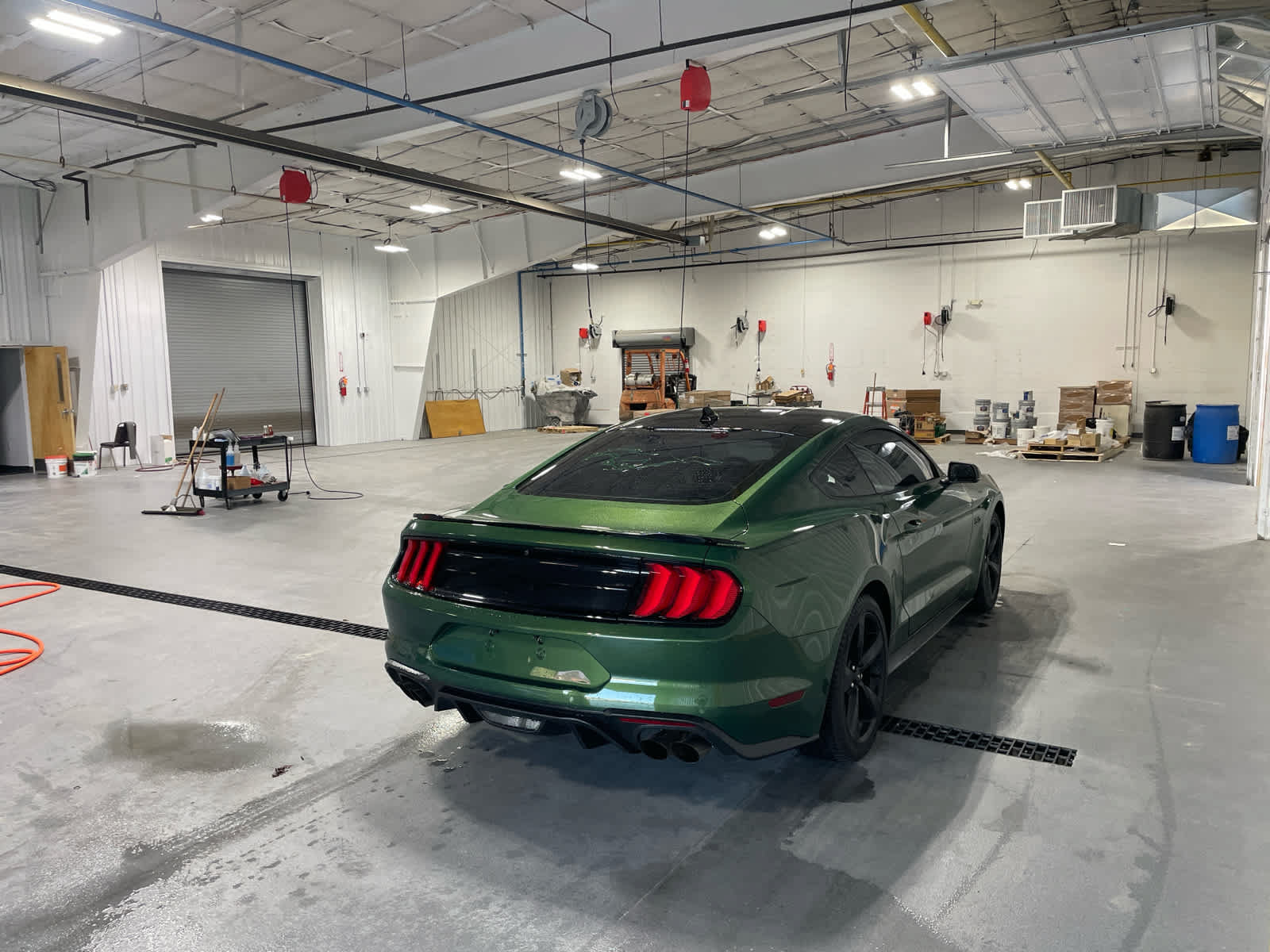 Used 2022 Ford Mustang GT Premium w/ Equipment Group 401A RWD image 5