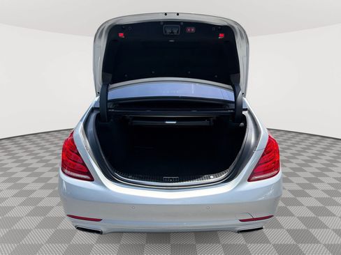 Used 2017 Mercedes-Benz S 550 4MATIC Sedan image 21